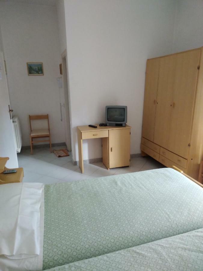 Albergo Villa Canapini Chianciano Terme Eksteriør bilde